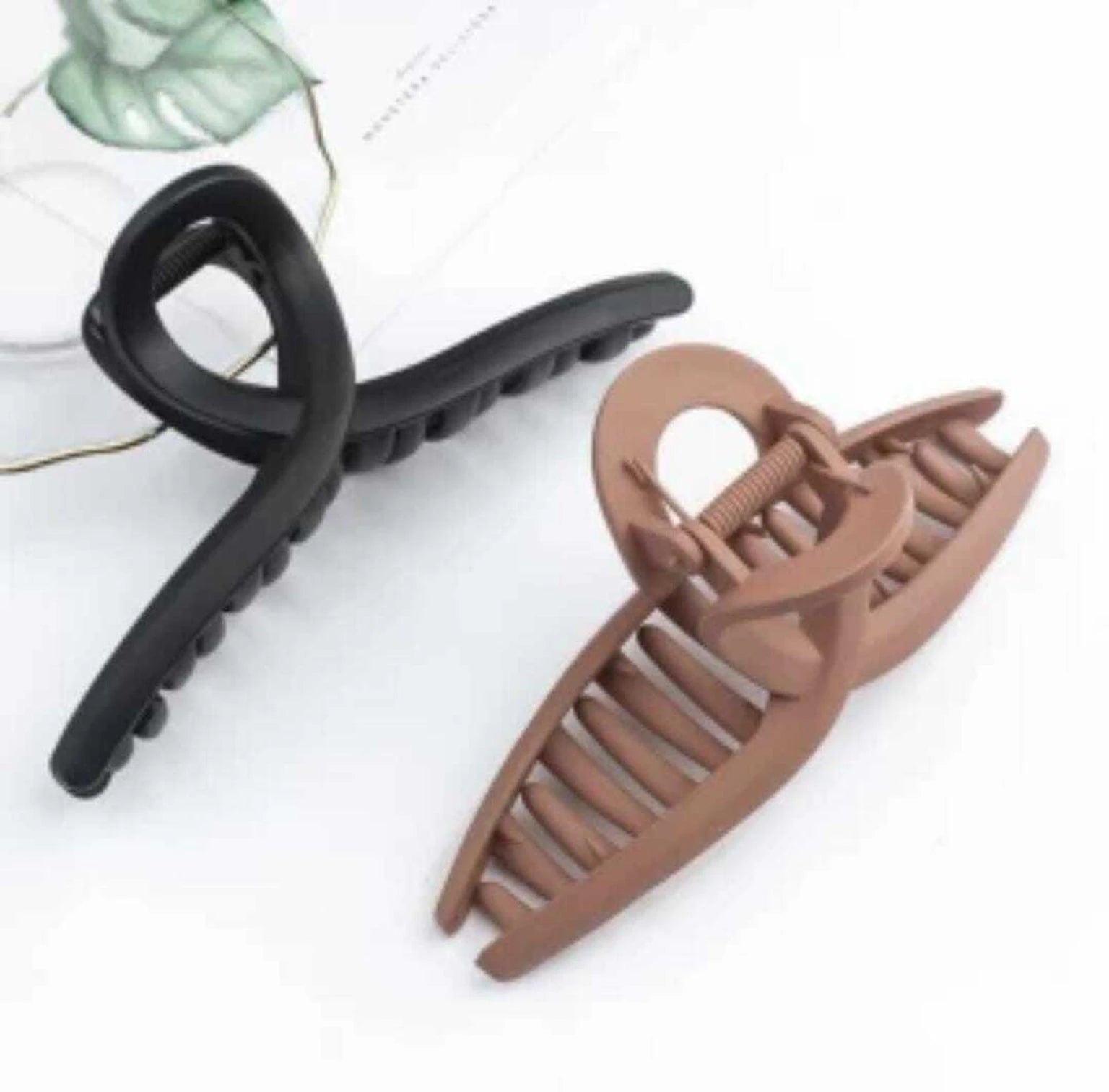 Curl Basics Hair claw Clutcher Pack Of 2