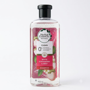 Herbal Essences Bio Clean White Strawberry & Mint Shampoo